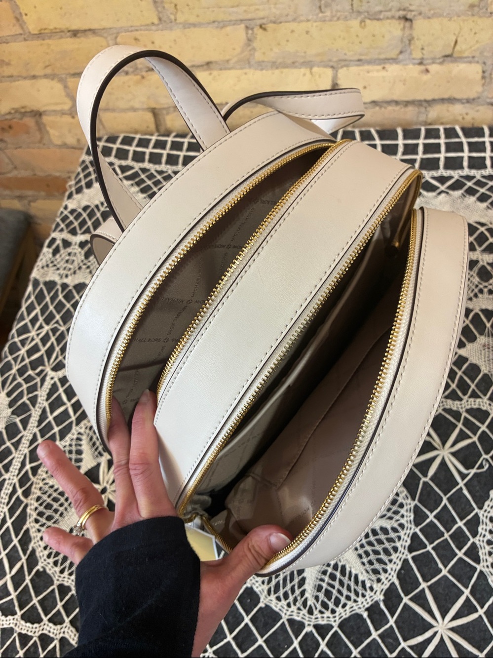 Michael Kors Jaycee Light Cream Pebbled Leather Backpack with Gold Hardware. - Picture 5 of 7